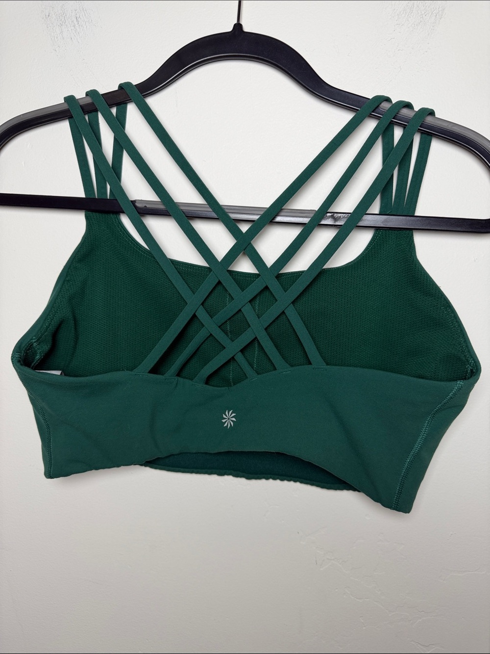 Athleta Strappy Green Women's Sports Bra activewear workout Gym m medium green